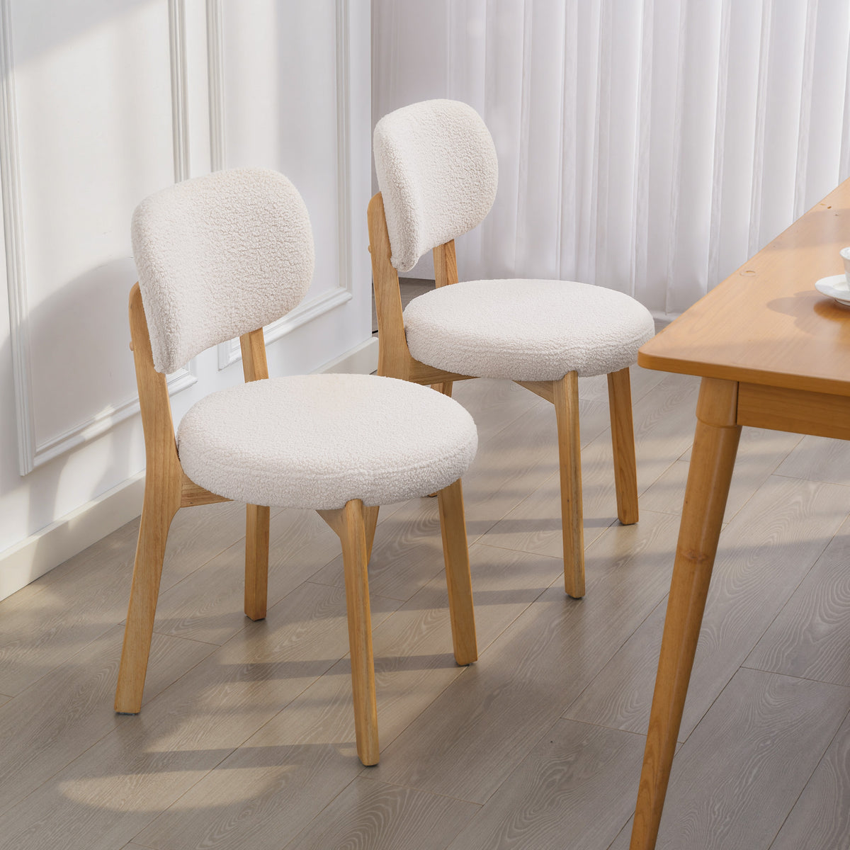 2er-Set Esszimmerstühle mit Bouclé-Bezug