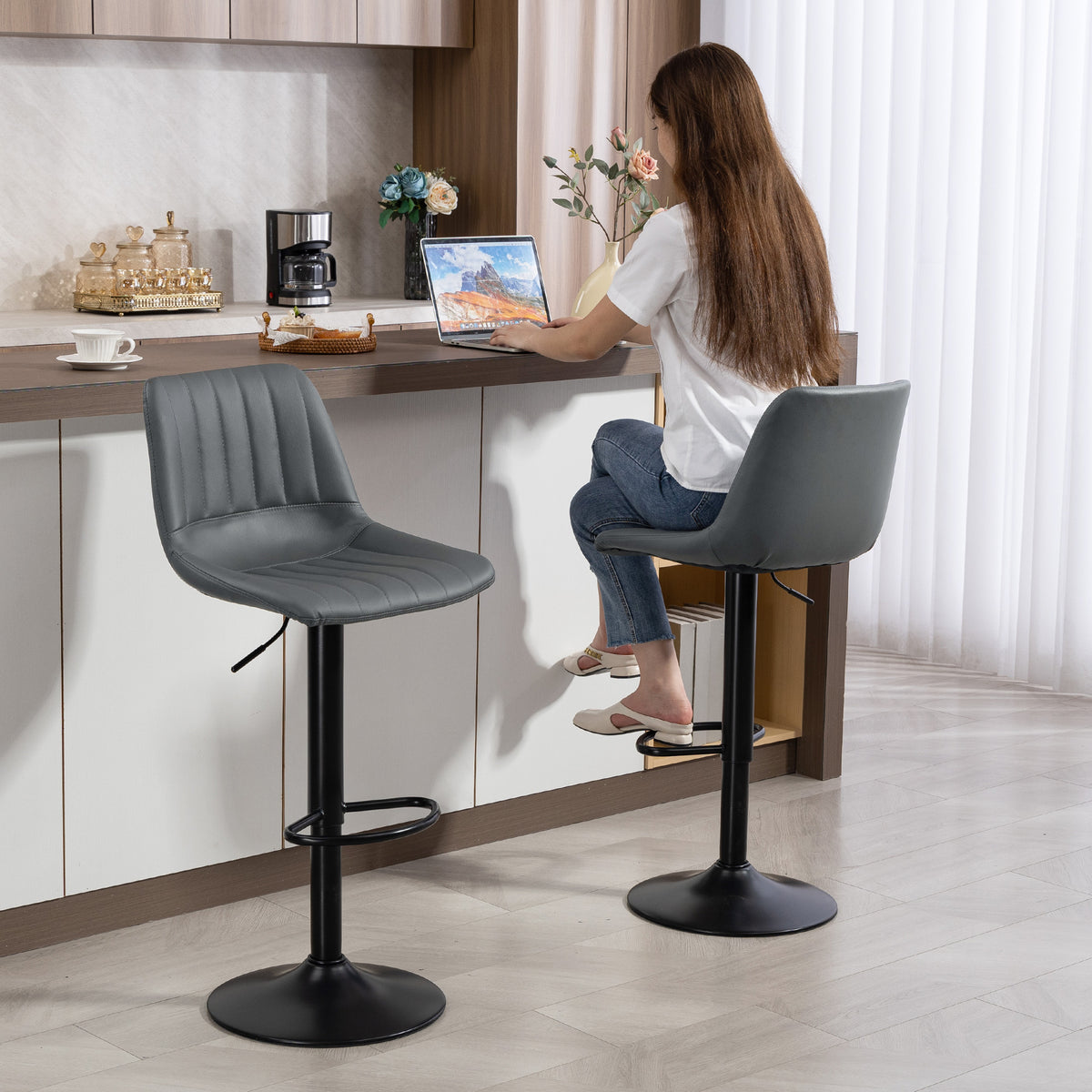 Barhocker im Retrodesign, 2er-Set, höhenverstellbar
