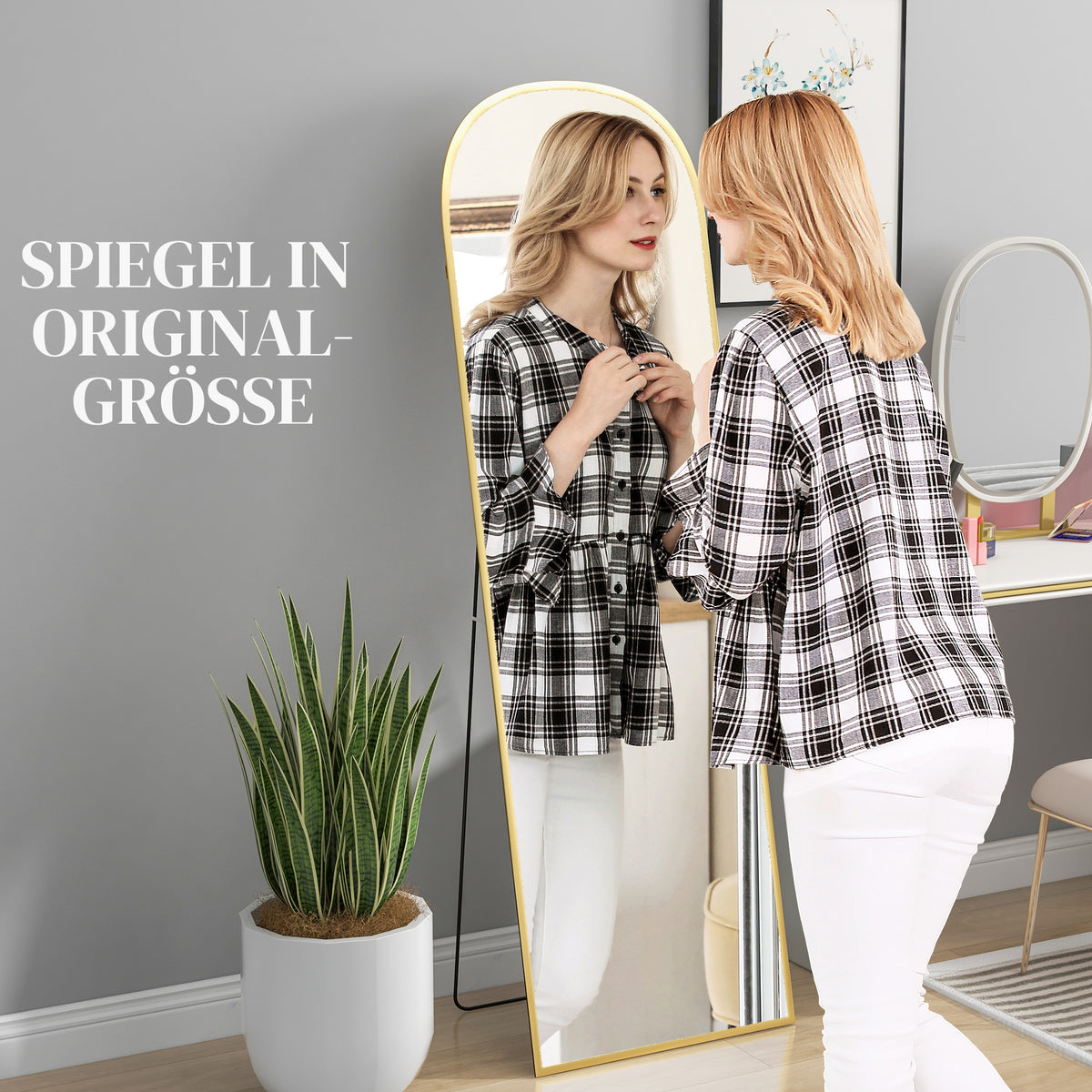 Bogenförmiger Standspiegel aus Hartglas